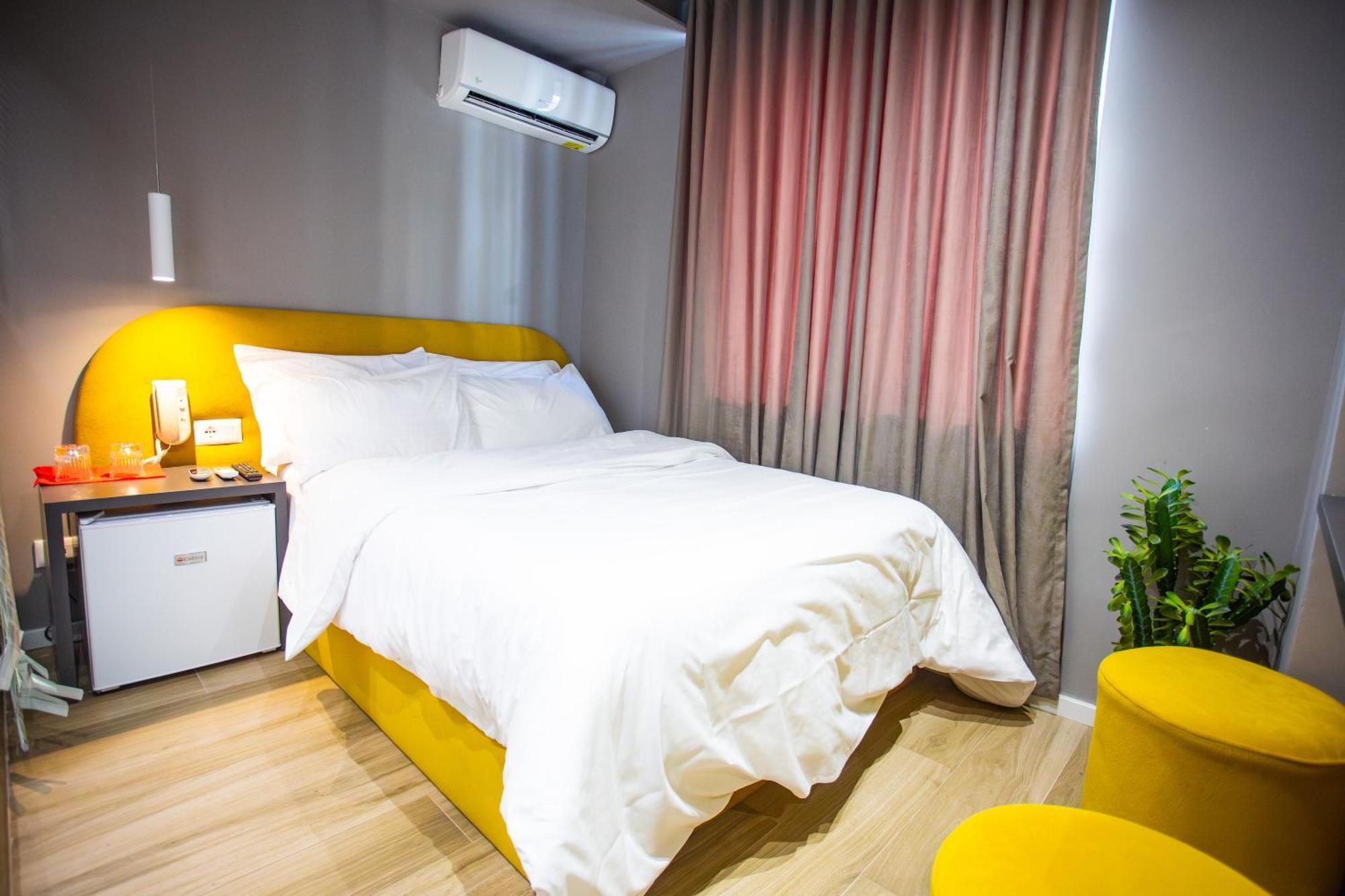 The Bubbles - Jacuzzi Hotel Tirana Exterior foto